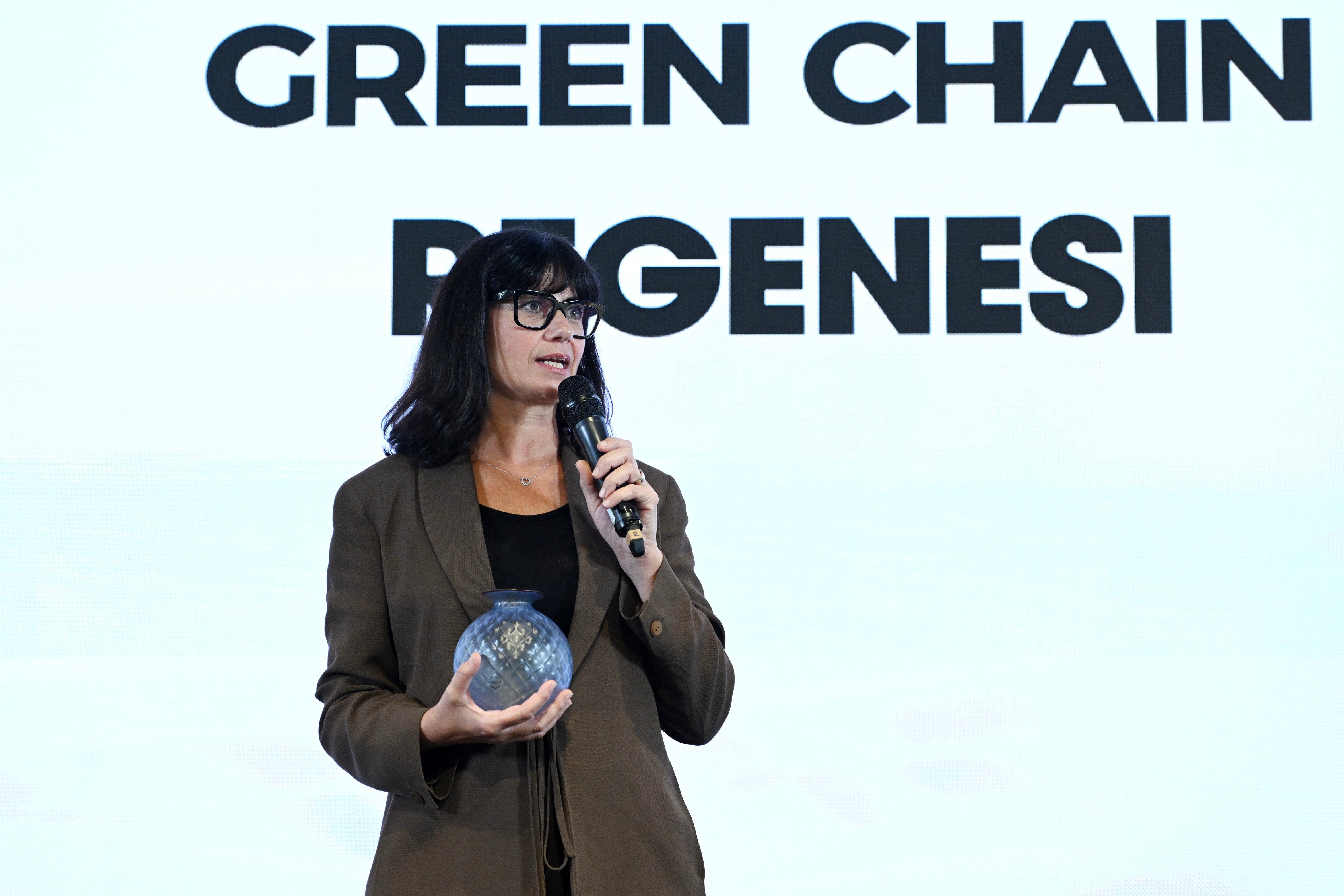 REGENESI VINCE IL PREMIO GREEN CHAIN AGLI MF VALUE CHAIN AWARDS 2025